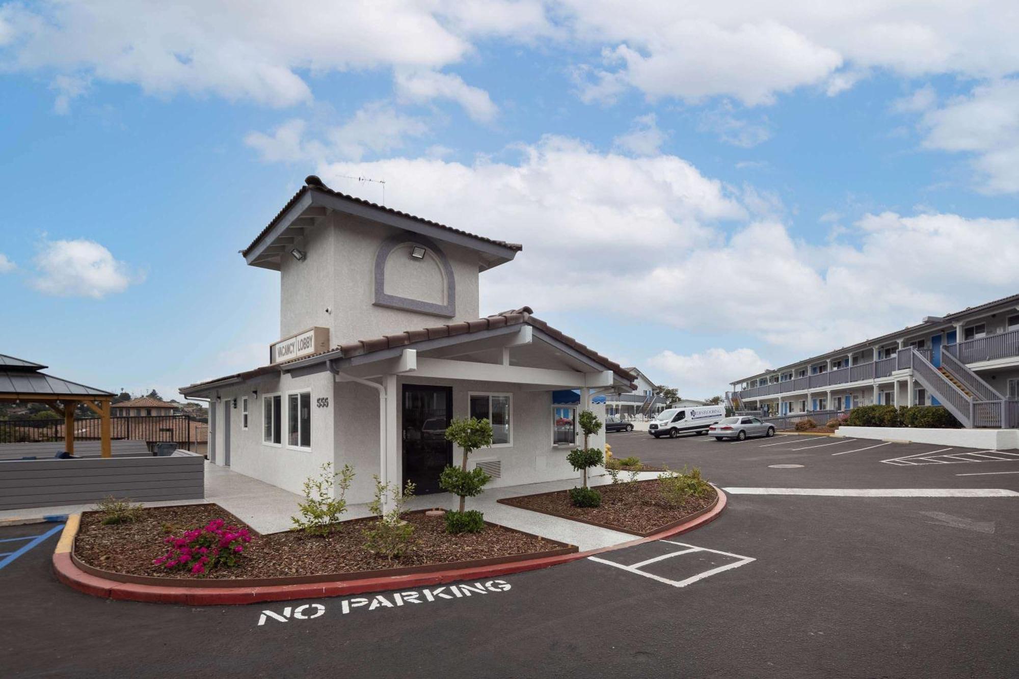 Days Inn By Wyndham Arroyo Grande Pismo Beach Ngoại thất bức ảnh